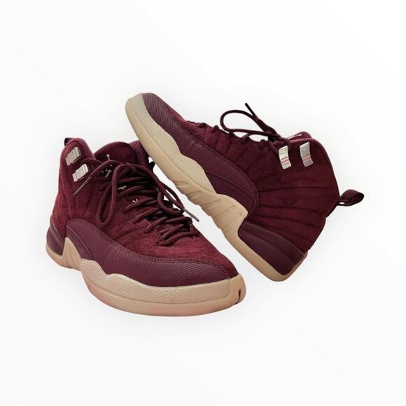 Jordan Retro 12 “Bordeaux” Youth Size 4 - Women’s size 6 - Picture 2 of 6